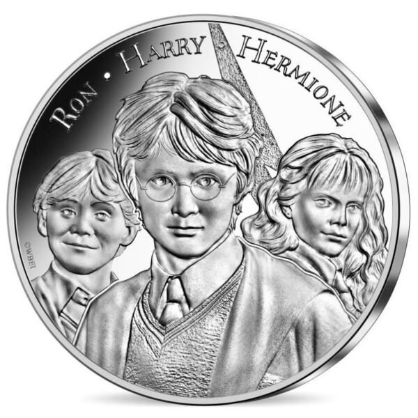Prancūzija 2021 10 euro sidabrinė moneta (9/18) - Haris Poteris-Trys burtininkai (BU) Prancūzija 2021 10 euro sidabrinė moneta (9/18) - Haris Poteris-Trys burtininkai (BU)