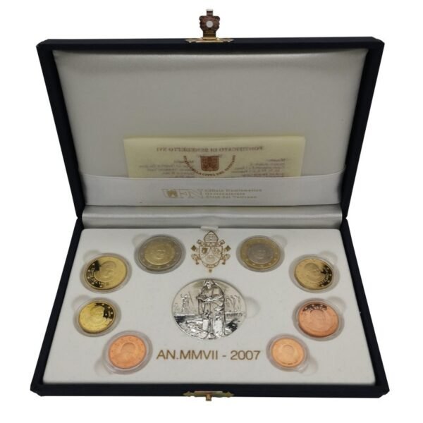 Vatikanas 2007 euro monetų rinkinys su sidabriniu medaliu (PROOF) Vatikanas 2007 euro monetų rinkinys su sidabriniu medaliu (PROOF)